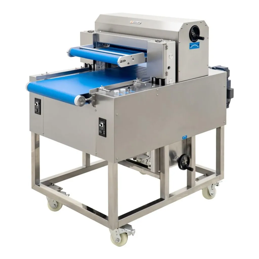 Машина для горизонтальной нарезки тортов и бисквита Danler GD-450.jpg