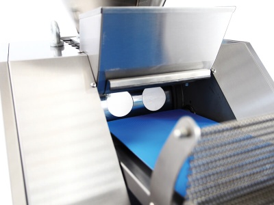 Тестоделитель вакуумно-поршневой автоматический Porlanmaz PMVD 2000 - внешний вид оборудования